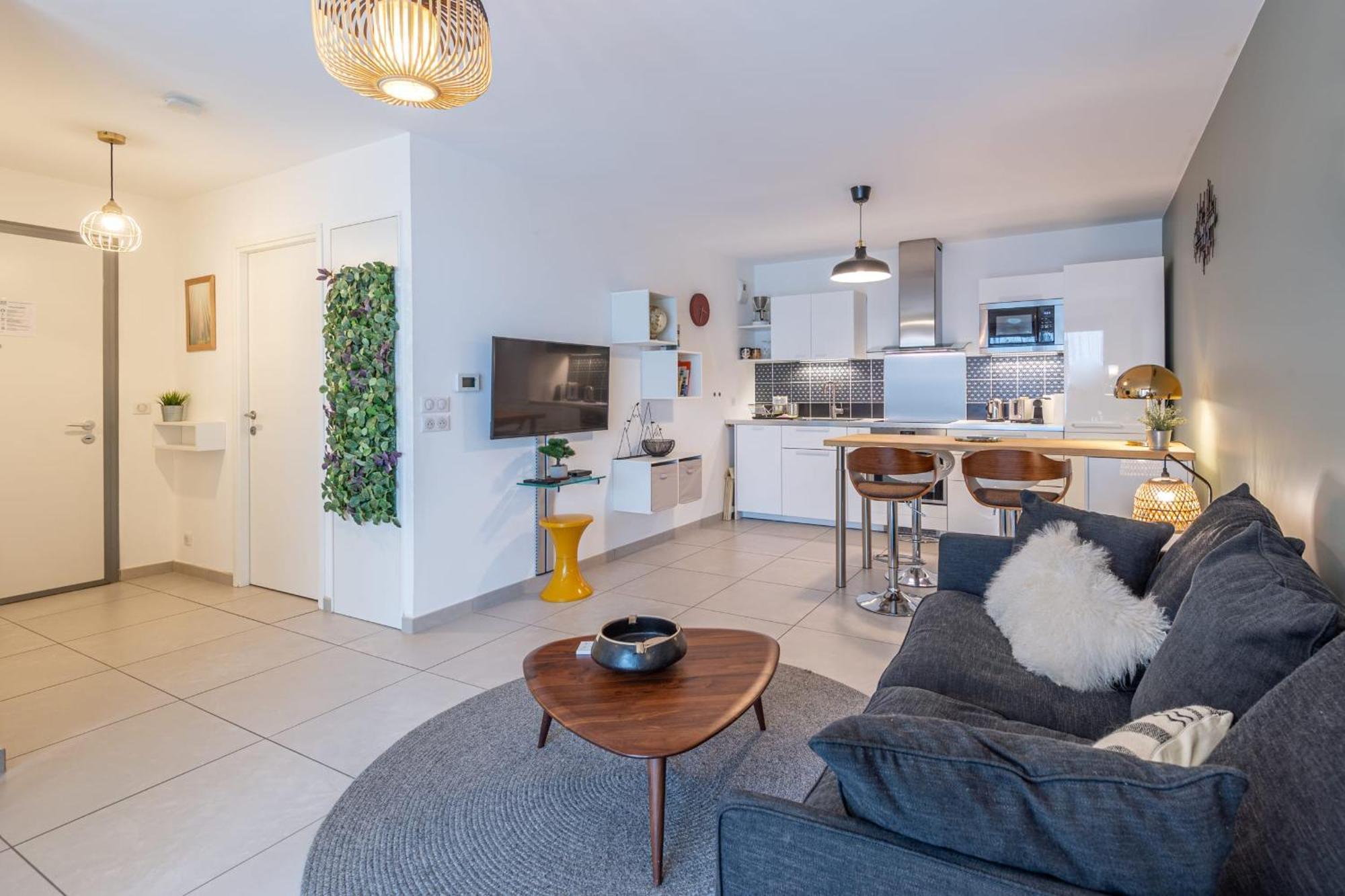 L'Interprete 405 4 - Apartment With Terrace Annecy Kültér fotó