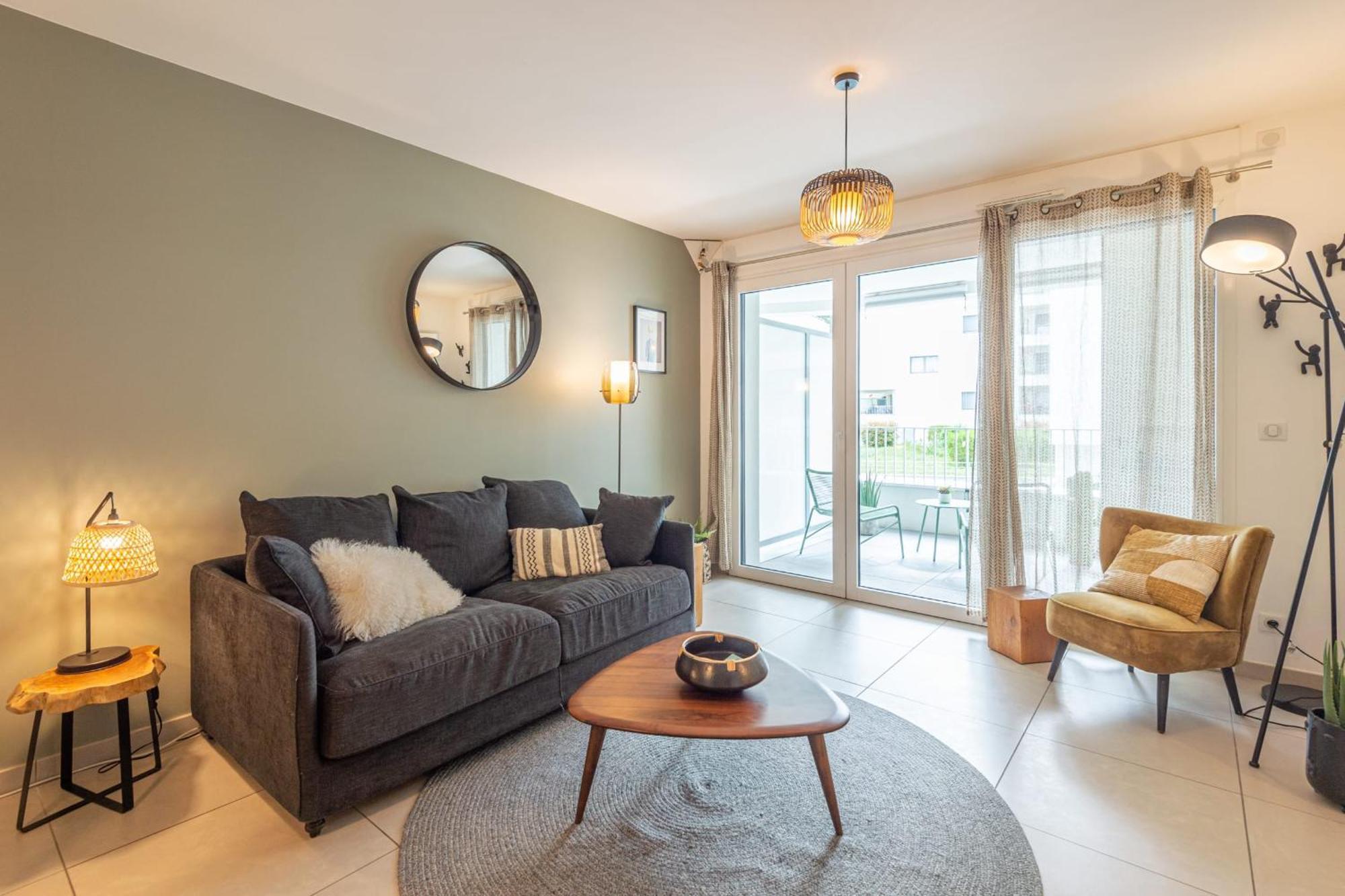 L'Interprete 405 4 - Apartment With Terrace Annecy Kültér fotó